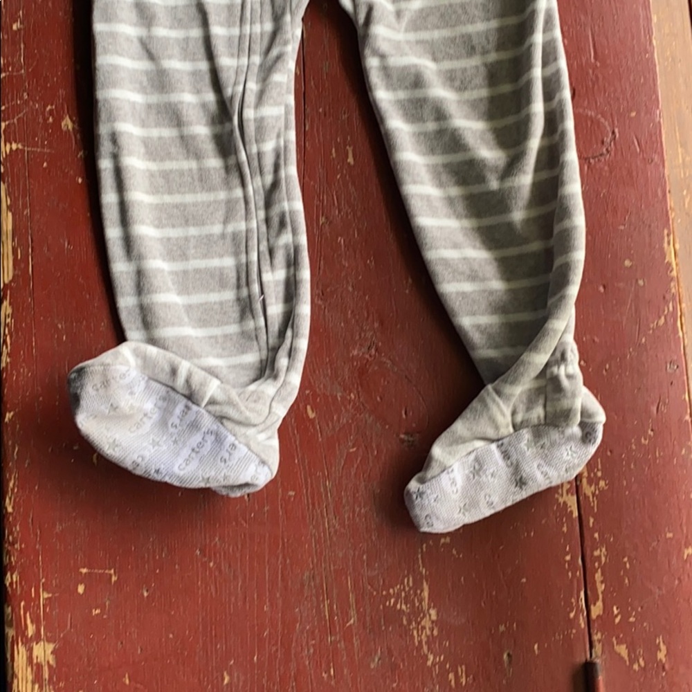 Footed PJs 4T - Picture 3 of 8